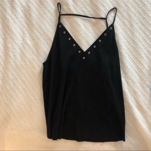Vagabond Tank With Rivets